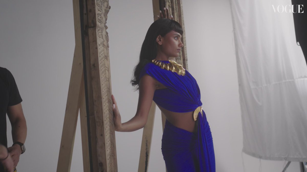 Simone Ashley behind the scenes of her Vogue India photoshoot 💛💙