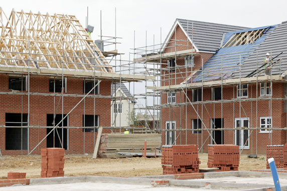Financial struggles projected by almost half of construction firms, warns @fmbuilders specificationonline.co.uk/articles/2024-…