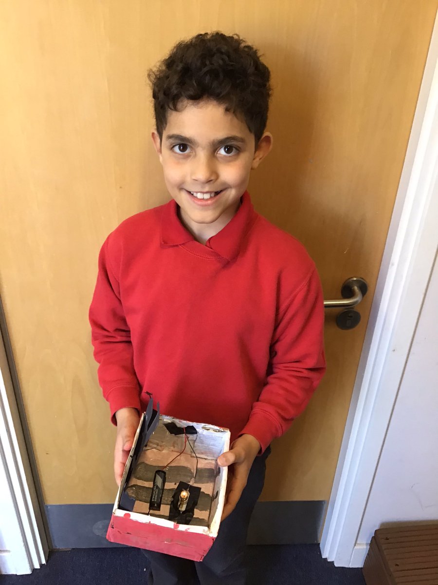 On Monday we worked on our light boxes. We had to strip the wires, as well as made a circuit that included light bulb, battery holder and a switch. It was tricky at times but we managed to complete some lovely light boxes. #designandtechnology #electriccircuit #yorkemead