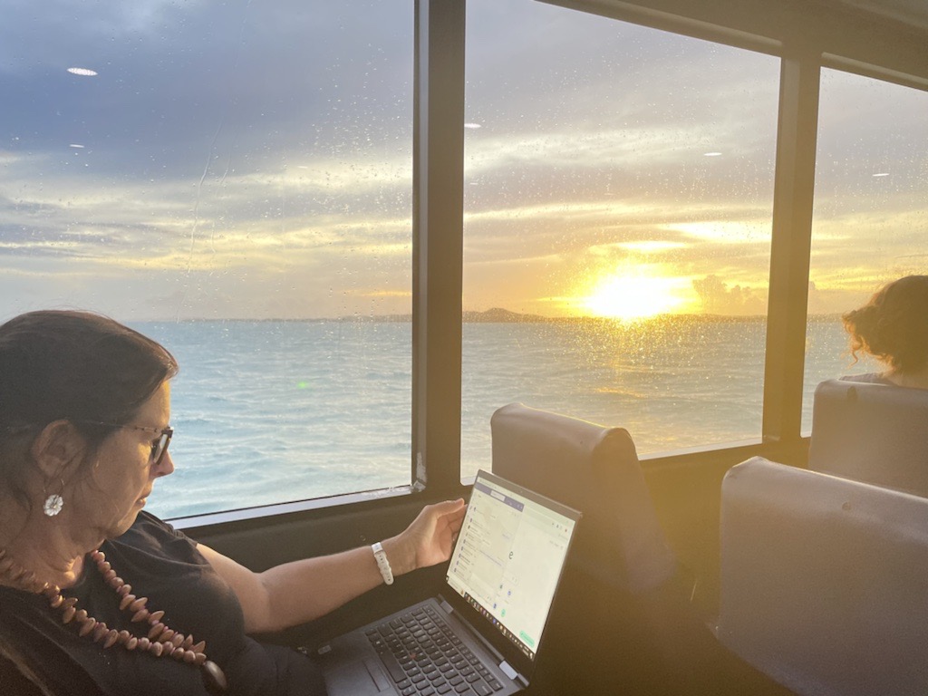 Many Rivers business coach Jenny is enjoying a beautiful sunrise while working and traveling from Thursday Island to Sesia and Bamaga via ferry

See our results: manyrivers.org.au/evaluation-fra…

#supportlocalsmallbusiness #smallbusinesssupport #businesscoaching