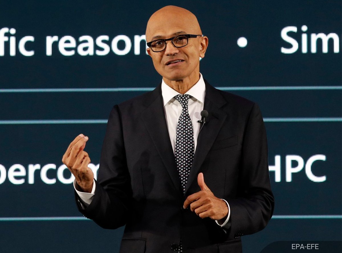 1. Microsoft Corporation will invest US$2.2 billion (RM10.5 billion) in artificial intelligence and cloud computing infrastructure in Malaysia over the next four years.

This is set to transform Malaysia into a leading digital hub in the ASEAN region.