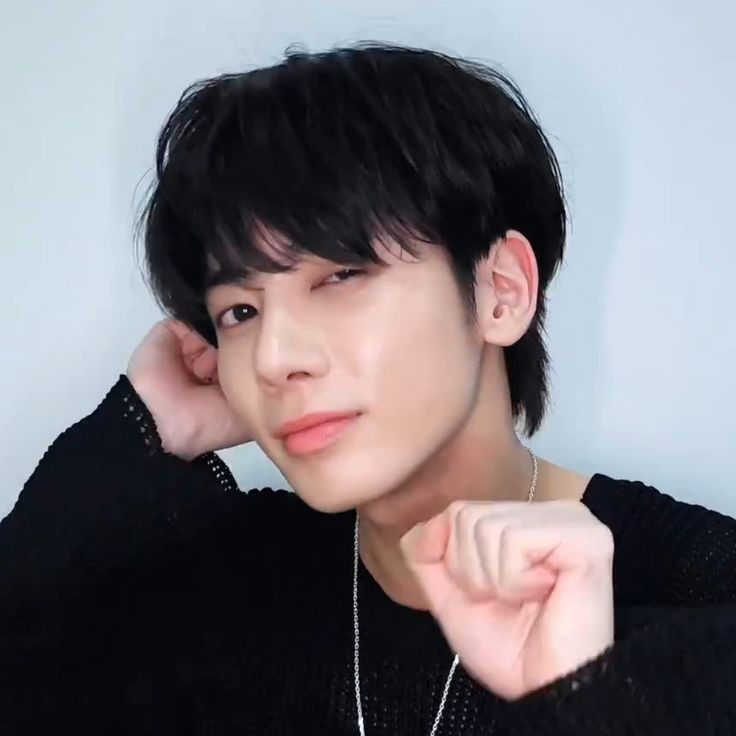 — au taegyu || hello kitty!  🐈‍⬛

Becmgyv accidentalmente convierte a Tæhyvn en un gato. Ahora tendrá que buscar la manera de regresarlo a la normalidad antes de que sea demasiado tarde.
             ㅤᘛ #TaegyuWeekApril ᘚ