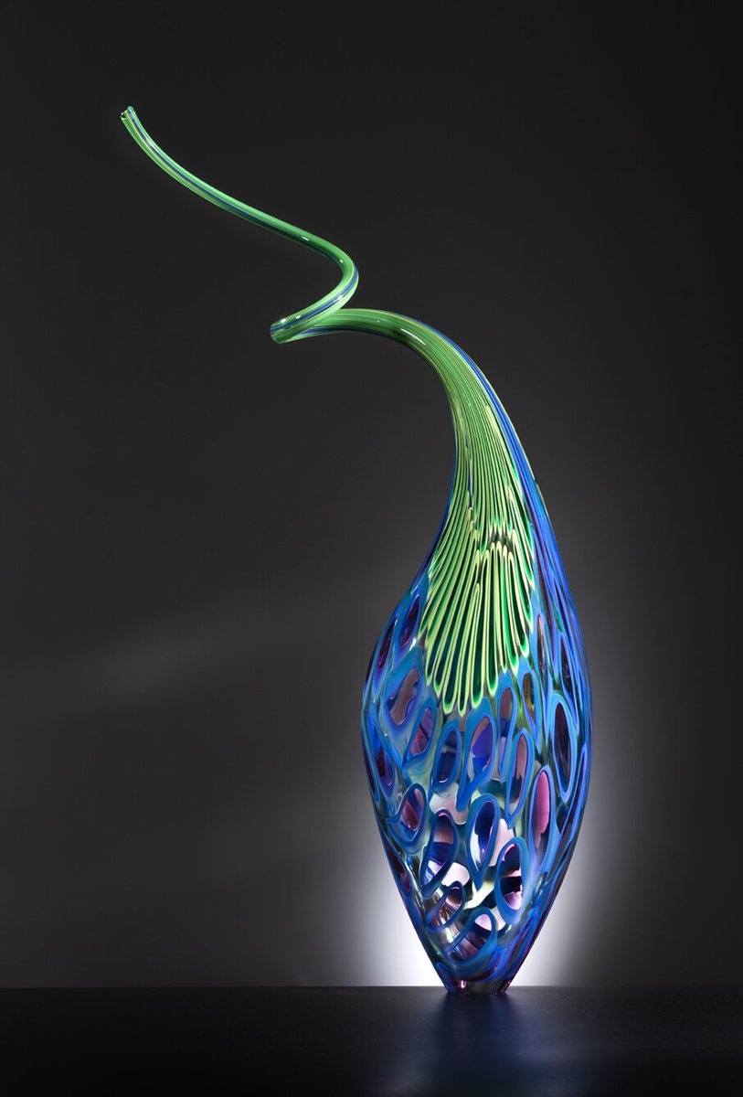 Lino Tagliapietra — For A Better World (Dinosaur Series)

#glass #glassart #art #sculpture