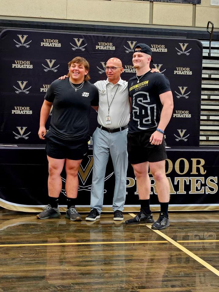 Signing Day With My Dawg🙏🏻❤️
SU Here I Come❗️😤