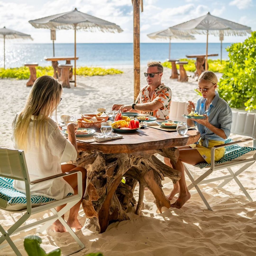 Beach breakfast 😋,  Good Morning Zanzibar Islands 🇹🇿