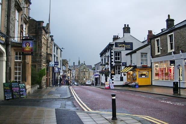 Popular Lancashire high street shut as £600k refurbishment works start lep.co.uk/news/clitheroe…