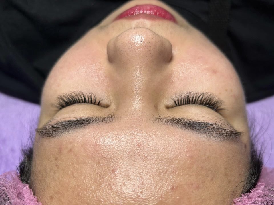 Life is short. Your lashes shouldn't be.

Eyelash Extension is also offered in our services. Dm for booking an appointment 📩 #Eyelash #EyelashExtensions #Eyelashes #Eyelashtech #Eyelashes #eyelashonfleek