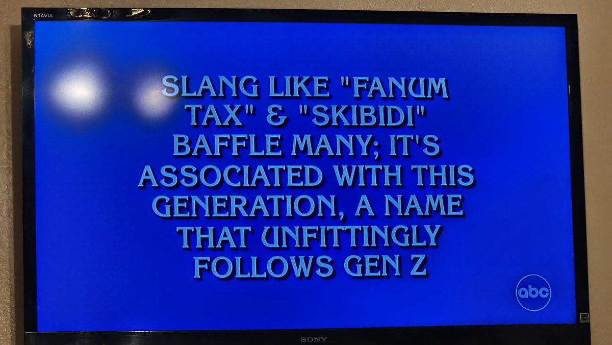 jeopardy you used to be a good gameshow what the FUCK HAPPENED??????

#JeopardyMasters