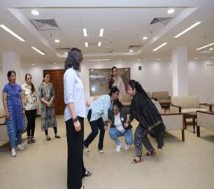 Women employees of the @MDoNER_India were sensitised on self-defense techniques in a workshop led by Joint Secretary Smt. Anuradha S. Chagti. The session aimed to empower and equip women with essential skills for self-protection. More details:pib.gov.in/PressReleasePa…