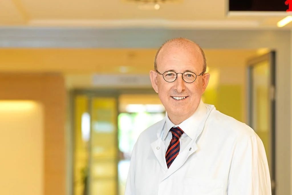 #AtrialSignals in Maastricht (6-8 of June) Andreas Götte will talk about everything around atrial cardiomyopathy.
 
Abstract deadline 9 May
 
Register NOW 👉 atrialsignals.nl
 
<a href="/YoungDZHK/">Young-DZHK</a> <a href="/axel_loewe/">Axel Loewe (axel-loewe.bsky.social)</a> <a href="/Dominik_Linz/">Dominik Linz</a> <a href="/afnet_ev/">AFNET</a> <a href="/DGK_org/">Deutsche Gesellschaft für Kardiologie</a> <a href="/YoungAtHeartNL/">Young@Heart</a> <a href="/dzhk_germany/">DZHK Germany</a> <a href="/YoungDgk/">Young DGK</a>