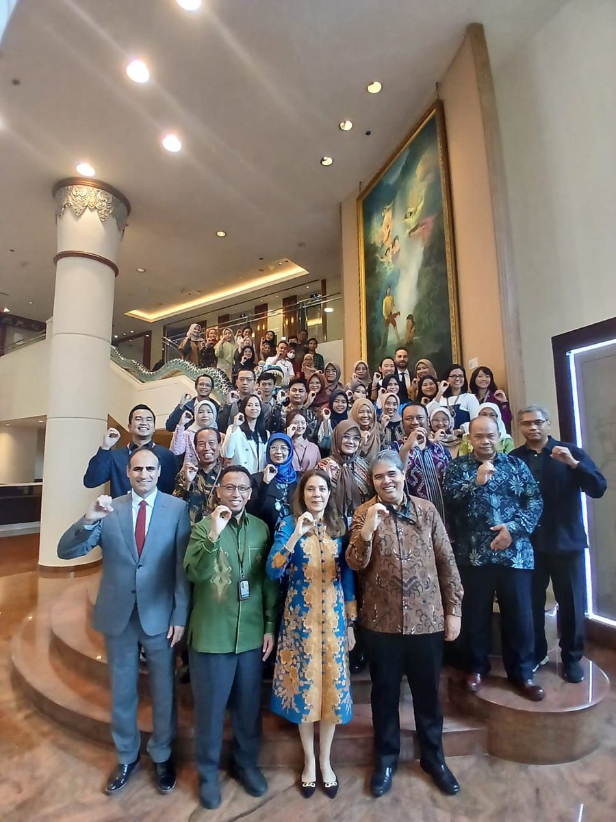 .@UN in 🇮🇩, @BappenasRI , and @UNESCAP  are having a two days of #SDG Tracking Technical Workshop. This workshop aims to enhance the monitoring of the Sustainable Development Goals (SDGs) in Indonesia utilizing the regional methodology for progress assessment developed by ESCAP.…