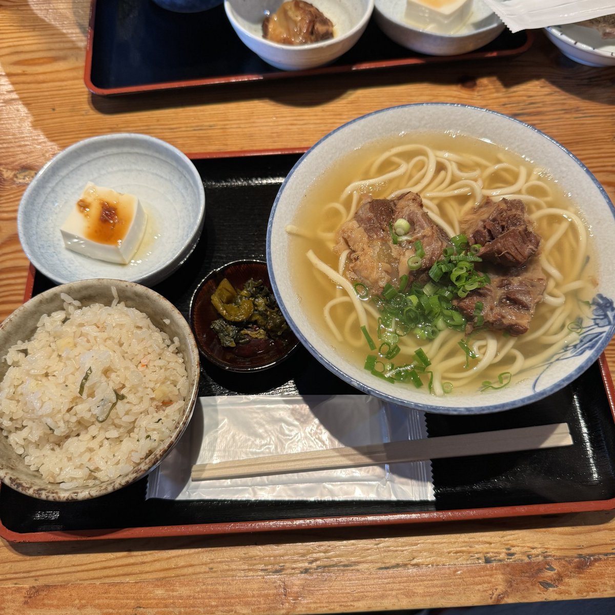 湯島にある「みやら製麺」行ってきた！今！自家製麺！美味い！安い！早い！人気！また来る！ #東京 #沖縄 #ソーキそば #ランチ