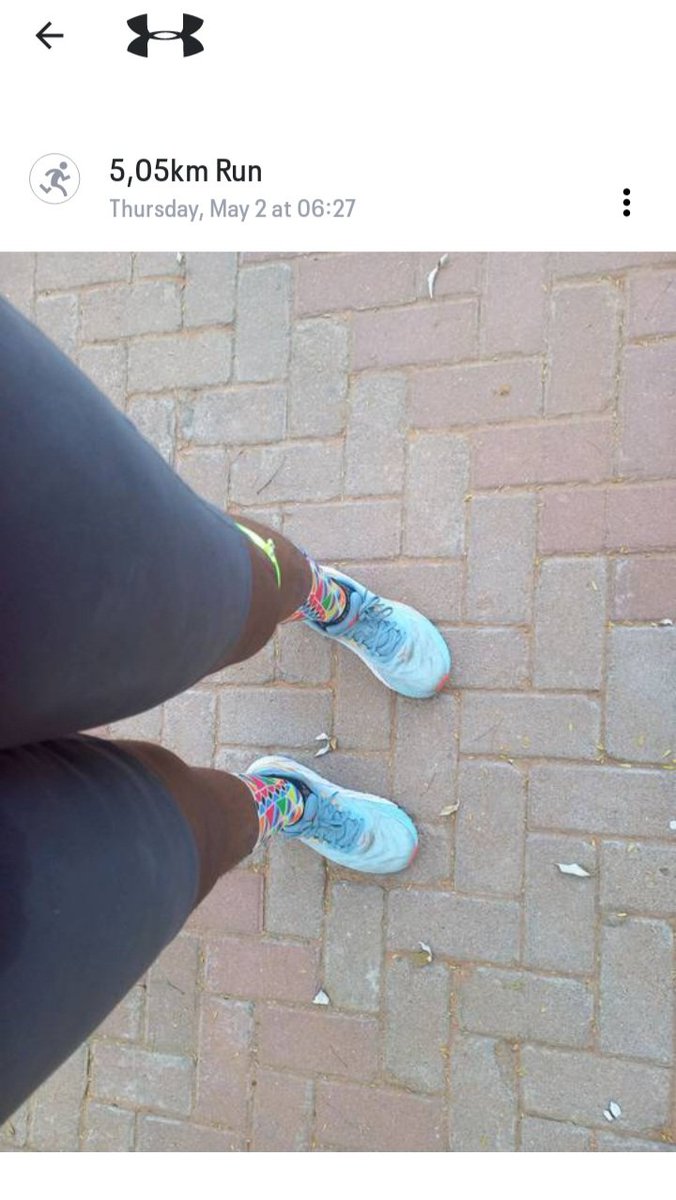 Sawubona May 🖐💙💙💙, really wanted to go back to sleep but hey #Diacore2024 is calling. So a small stretch with #Team6am #FetchYourBody2024 #IPaintedMyRun. Have a great Thursday