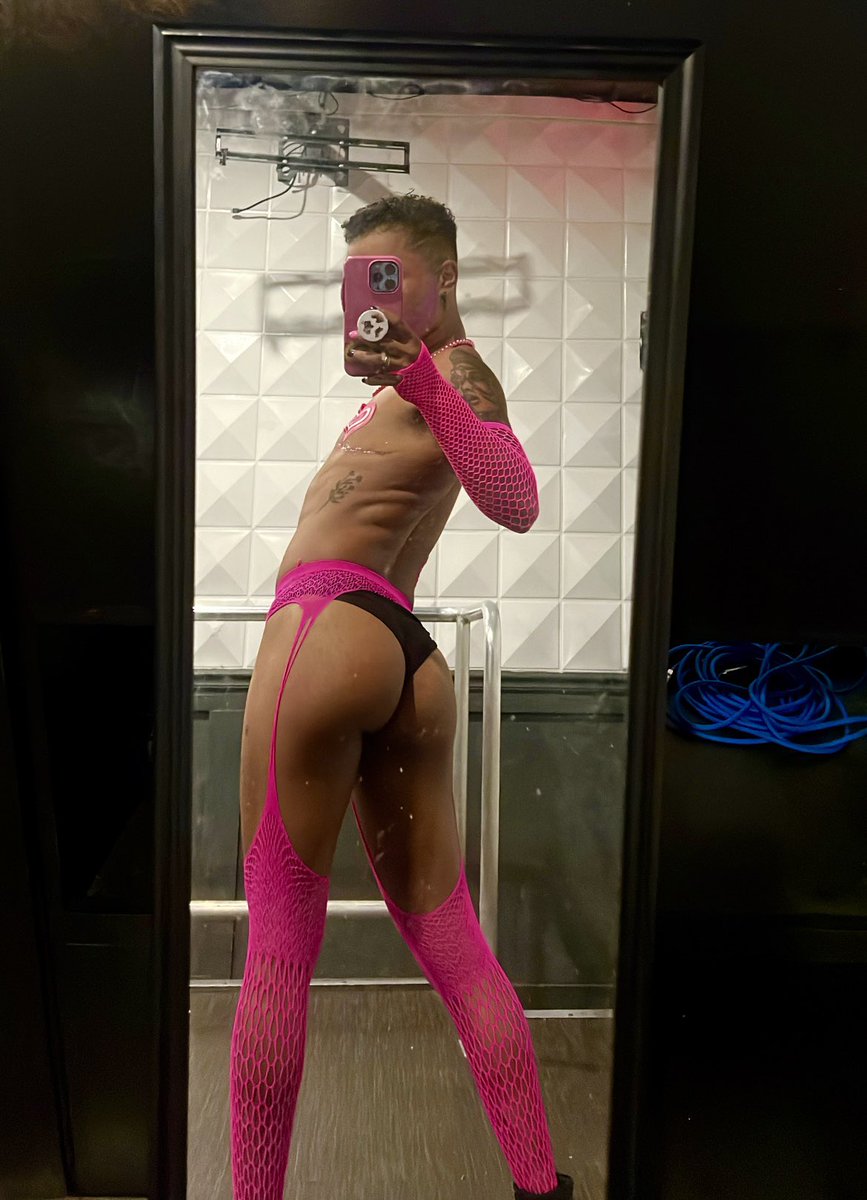 Pretty in pink 💕💅🏾