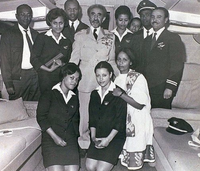 flyethiopian's tweet photo. Precious and timeless memories of Ethiopian.
 #EthiopianAirlines #throwbackthursday https://t.co/40mmm2ljFS