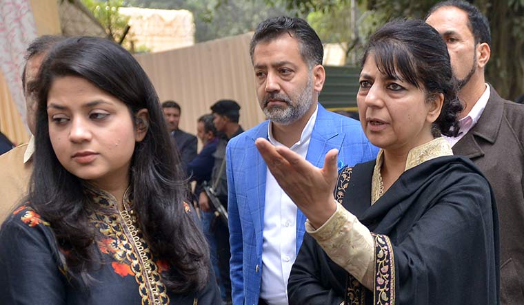 Lack of explanation for delayed polls raises questions: Mehbooba Mufti kmsnews.org/kms/2024/05/02…