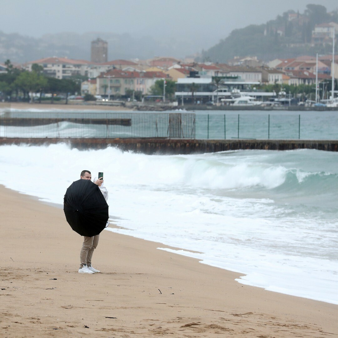 #Photodujour 
Un 1er mai pluvieux sur la Côte d'Azur

 📷 Philippe Arnassan / Nice-Matin

Vous aimez cette photo ? 
#nicematin #varmatin #cotedazur