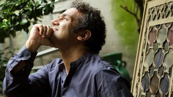 [ACTU] La musique iranienne en résistance au Printemps du Jazz persan. Le pianiste de jazz franco-iranien Arshid Azarine a créé le Printemps du Jazz persan, dont la 3ème édition aura lieu le 4 mai @LaSeineMusicale. Il est au micro @jburbain @francemusique radiofrance.fr/francemusique/…