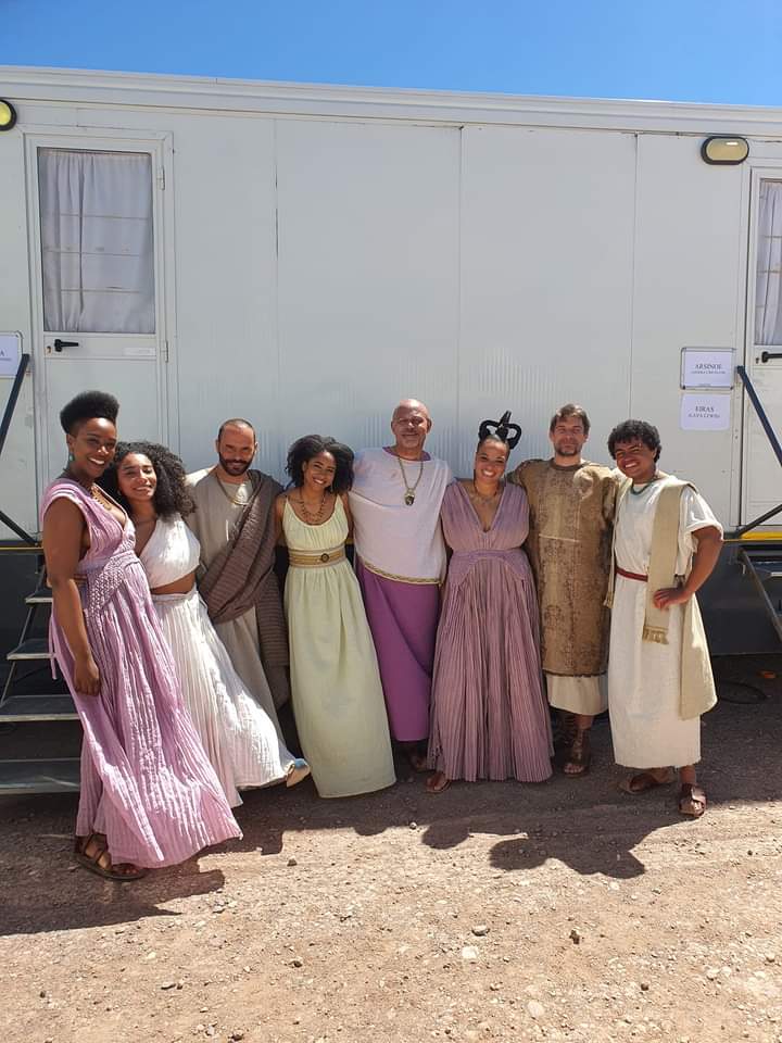 Good morning all Happy @Ballstocancer #TbThursday 2 yrs ago in Morocco 🇲🇦 with some of the cast from, #AfricanQueensCleopatra, a truly wonderful experience and 1of The Highlights of my working life🙏🏾 now I know how, Bob,Bing+Dorothy felt🤗❤️
