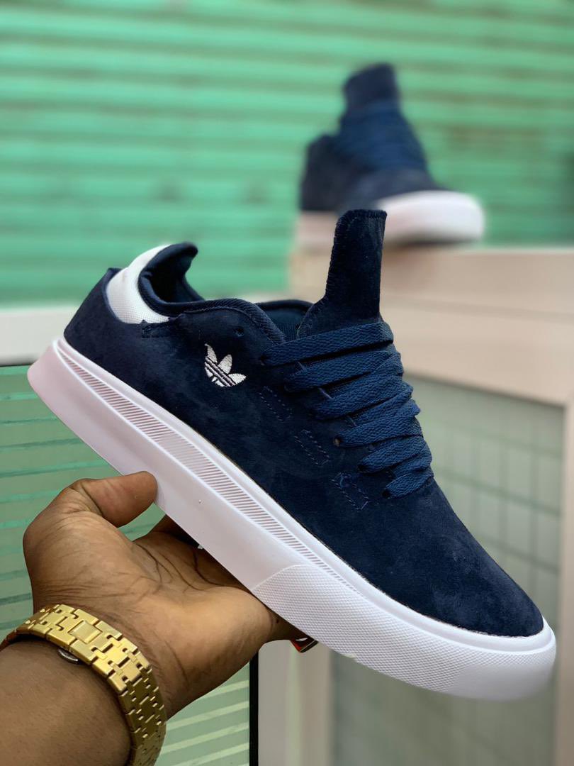 🙏Nisaidie Repost🥰

#QUALITY SHOES🔥🛍️

~Brand name; ADIDAS🛍️🛍️

~Size; 40 41 42 43 44 

➡️Price; 70000/=

~Delivery available
📍Kariakoo
📞 0623346245