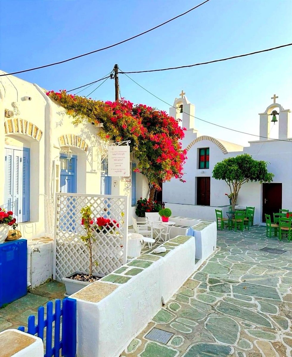 Beautiful Folegandros Island, Greece 🇬🇷