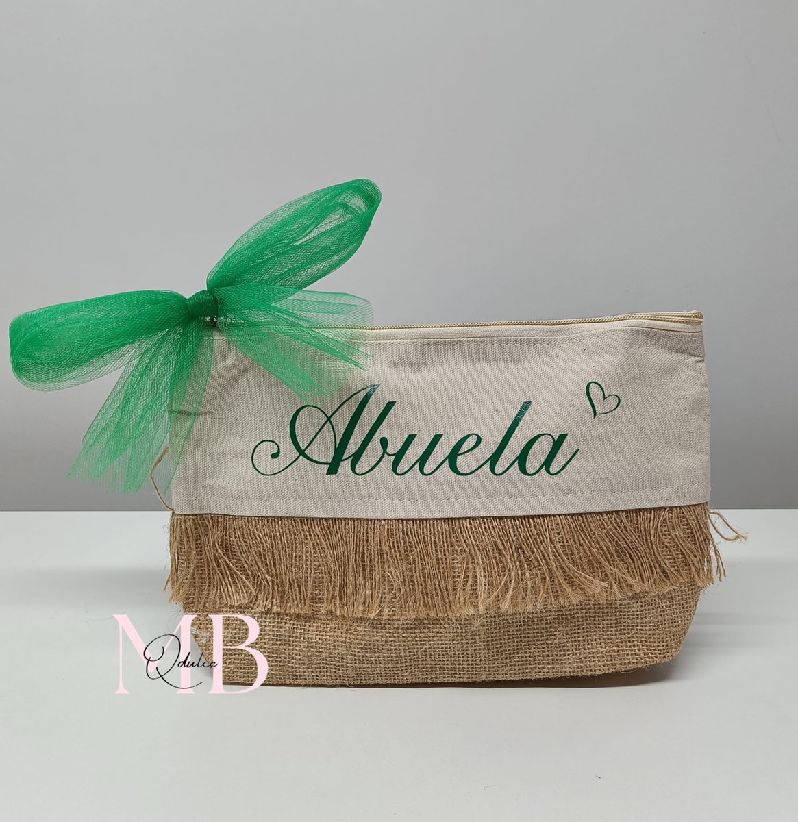 Neceser personalizado ABUELA💚
#neceser #neceserpersonalizado #detalles #detallespersonalizados #hechoamano #qdulce