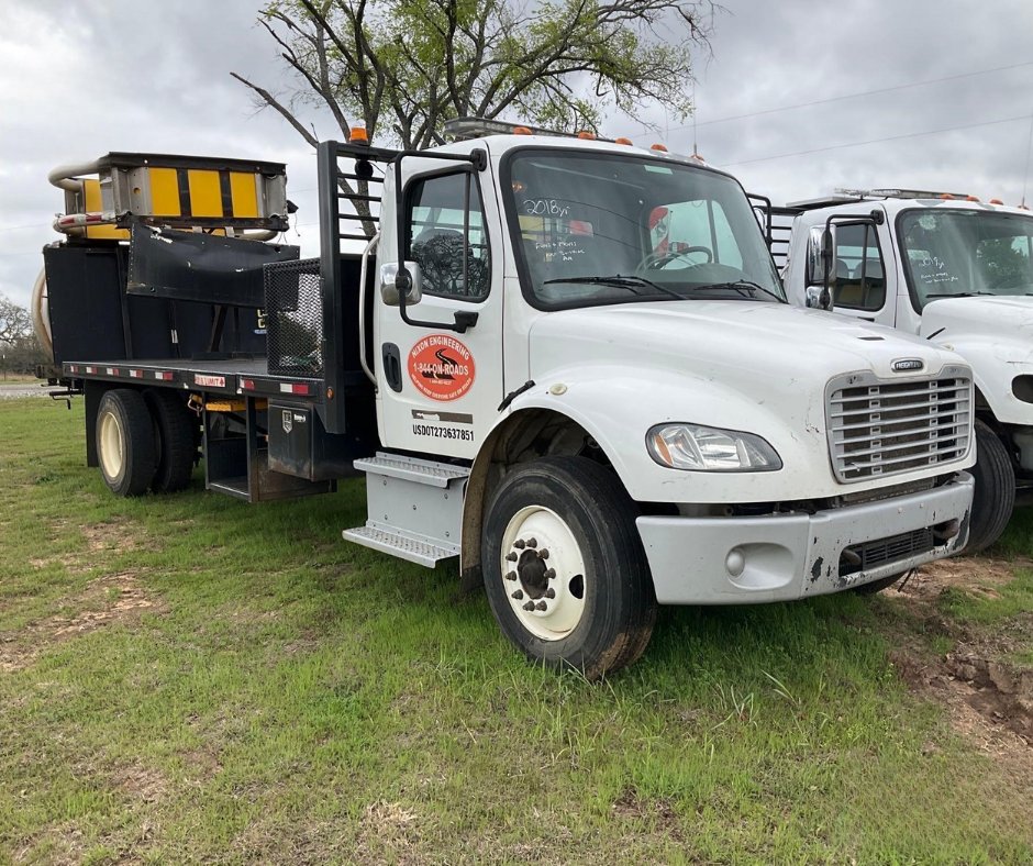 These trucks from Royal Auction Group reign supreme 👑

Browse dozens of trucks and place your prebids on Equipmentfacts!

📅 Friday, May 3
⌚ 9 AM EDT
🔗 ow.ly/sVeC50Rmswv

#EquipmentAuction #TruckAuction #HeavyEquipment #Trucks