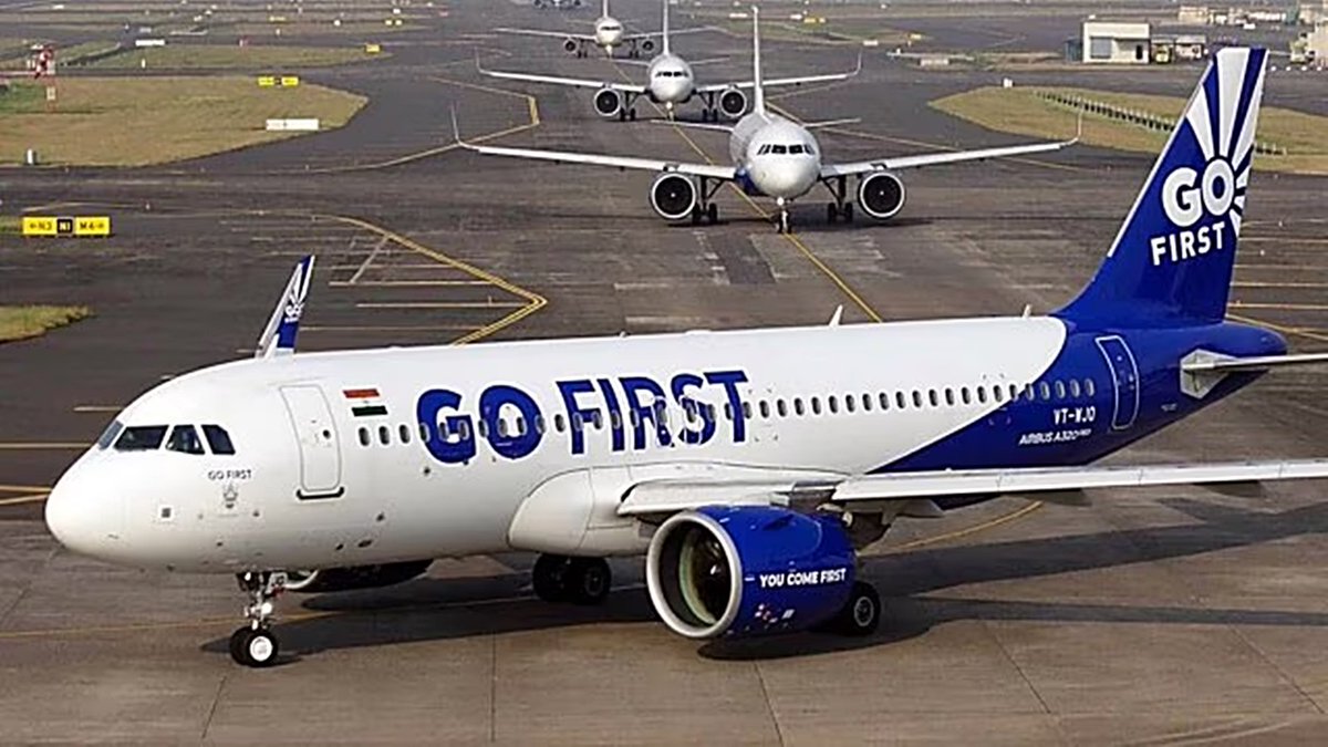 La Direction générale de l'aviation civile Indienne a radié des registres 54 Airbus #A320ceo et #A320neo de la défunte Go First, à la suite d'une décision de la Haute Cour de Delhi qui permettra aux bailleurs de récupérer ces avions. #GoFirst