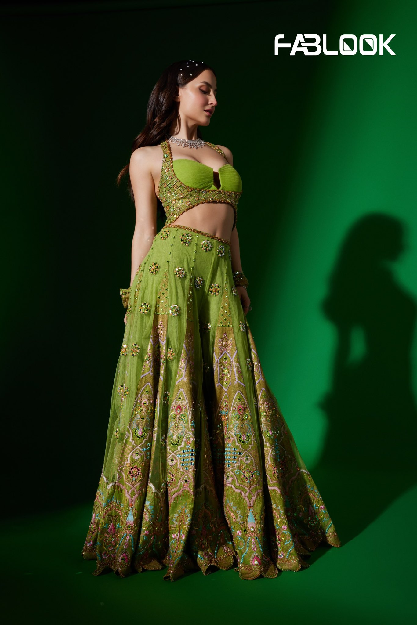 GMjWCTCaQAAs285?format=jpg&name=large