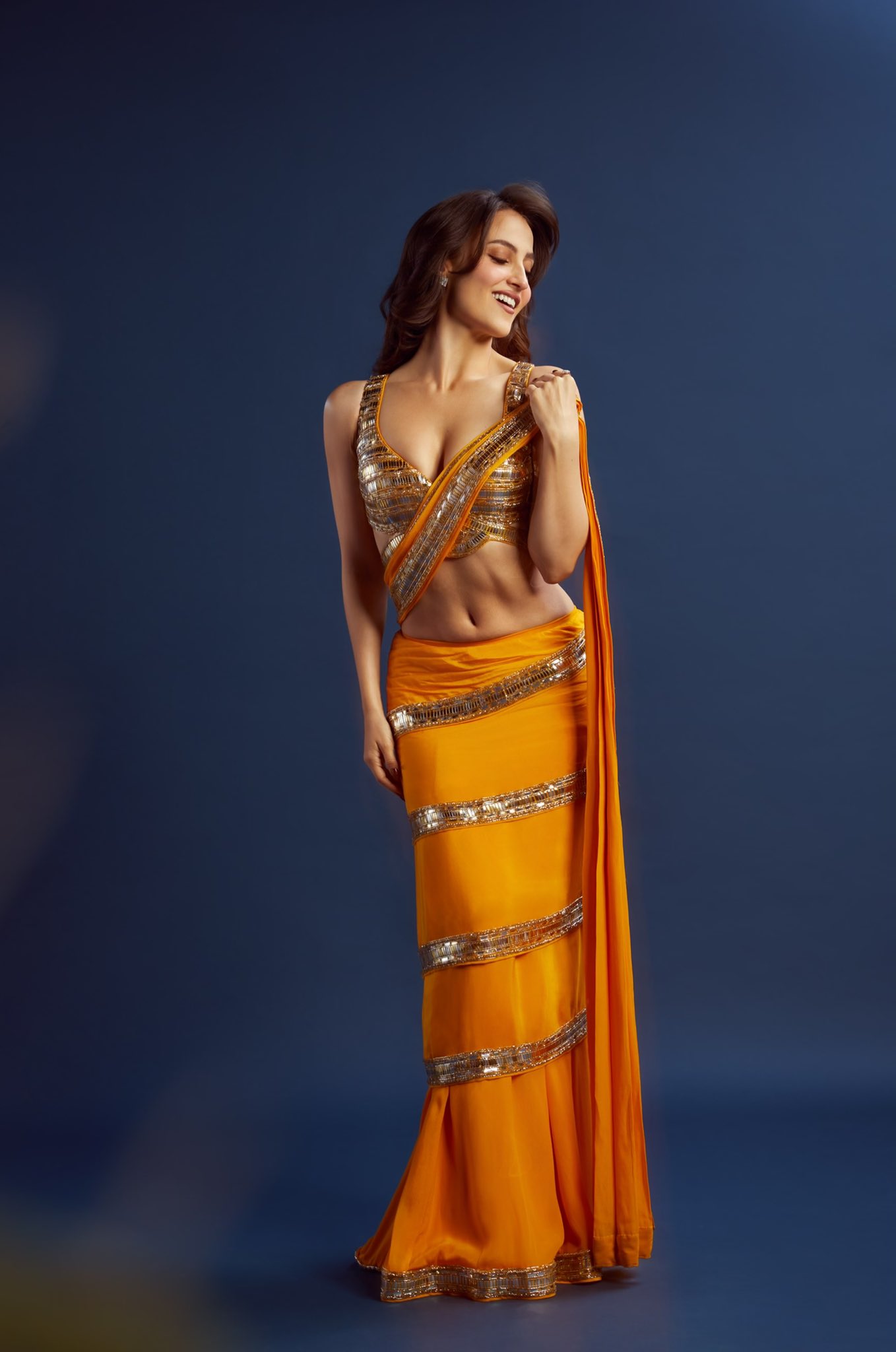 GMjWUH1aQAAILOf?format=jpg&name=large