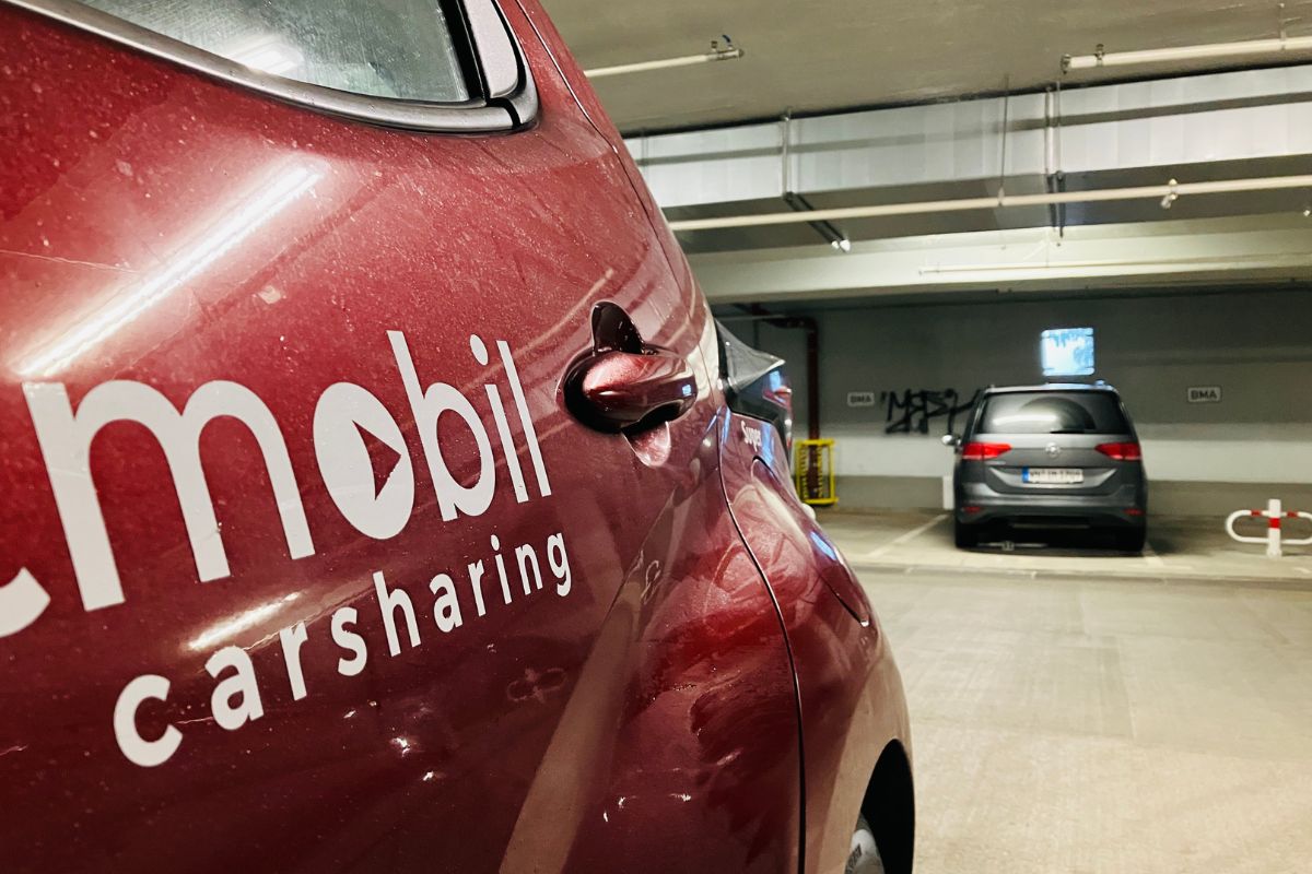 Nutzt ihr im Alltag bereits #Carsharing-Fahrzeuge? 🚗

Wir wollen das Angebot in Esslingen bis zum Jahr 2030 mehr als verdoppeln, um euch den Umstieg auf umweltfreundliche Verkehrsmittel zu erleichtern 👍

Das sind die Pläne 👉 esslingen.de/carsharing-kon…