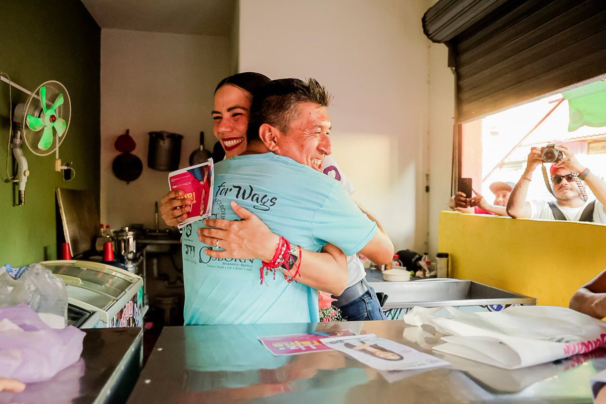 LizetteTapiaC's tweet photo. Tengo las ganas de hacer que las cosas buenas sigan pasando en Zihuatanejo. Con su confianza y juntos, vamos a consolidar a Zihuatanejo como el destino más importante de este país.
¡Gracias por todo su respaldo! 💖✨
#MorelosP/Baja
#DaríoGaleana
#LaMadera https://t.co/SMczABVJhB