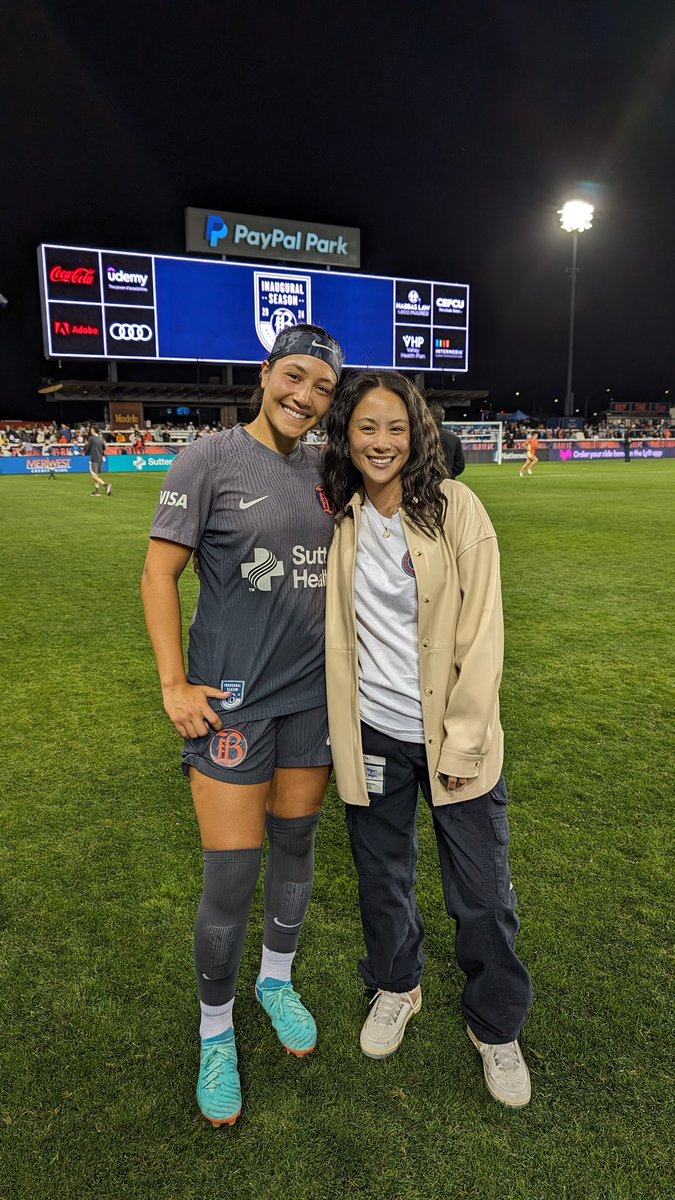 I got emotional when Maya subbed on & made her NWSL debut, especially after just returning from the Philippines. I know all the young football girls we met out there would be inspired to see another Filipina playing professionally. Your kababayan are so proud of you @MayaDoms!