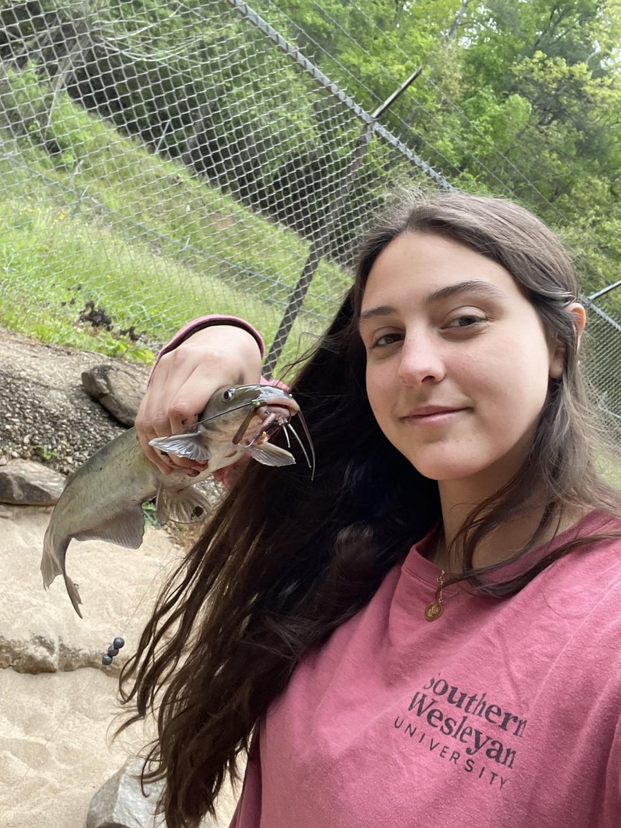 First catfish!! :) flakefood.com/513229/first-c… #Beginners #BeginnersFishing #Fishing #FishingForBeginners