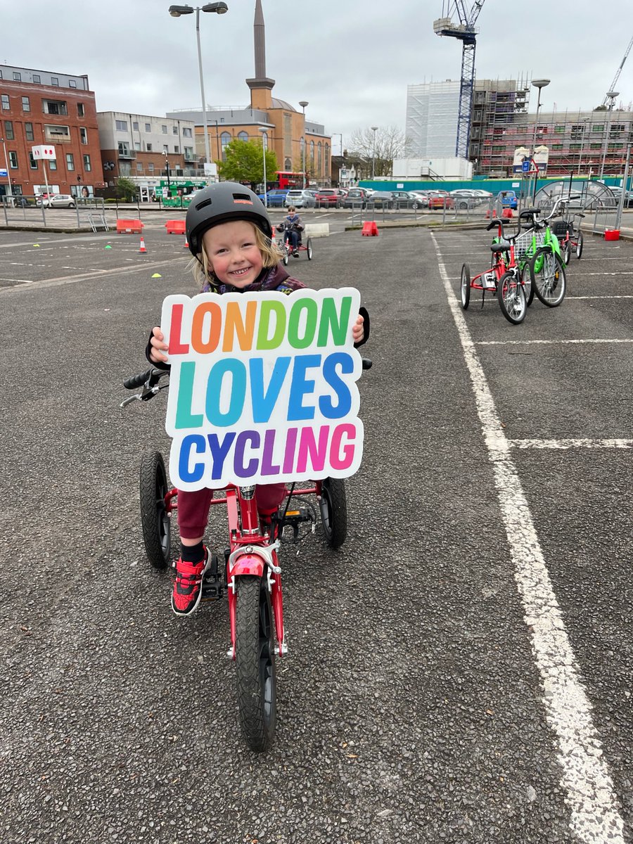 Our May #wheelsforall sessions now open to book! Tuesdays - extra half term session 28 May - and Saturdays bit.ly/HarrowCycleHub…
#Disability #inclusion #cyclingfun #cycling #Harrow #LondonLovesCycling