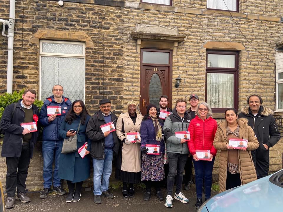 Tyler Hawkins (@tylerchawkins) on Twitter photo Today is polling day - time to vote Labour across Kirklees!! 🌹🌹🌹
Very proud to be agent to 4 brilliant candidates in Jayne Fisher, Cllr Jackie Ramsay, Cllr Matthew McLoughlin and Munir Ahmed!
Vote Labour wherever you are and re-elect the legend that is <a href="/TracyBrabin/">Tracy Brabin WY 🌹</a> Today is polling day - time to vote Labour across Kirklees!! 🌹🌹🌹
Very proud to be agent to 4 brilliant candidates in Jayne Fisher, Cllr Jackie Ramsay, Cllr Matthew McLoughlin and Munir Ahmed!
Vote Labour wherever you are and re-elect the legend that is <a href="/TracyBrabin/">Tracy Brabin WY 🌹</a>