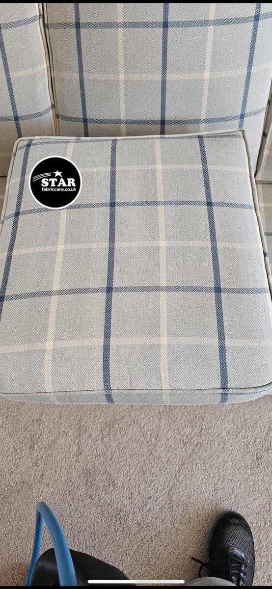 #carpet and #UpholsteryCleaning
Check out this #coffee #stain we dealt with the other day! Panic went the customer, ring went the📞 out went Kev😍 and 👋🏻bye to the stain👍🏻 a day in the life of a well run #familybusiness🙂 call now on: 0113 2662333