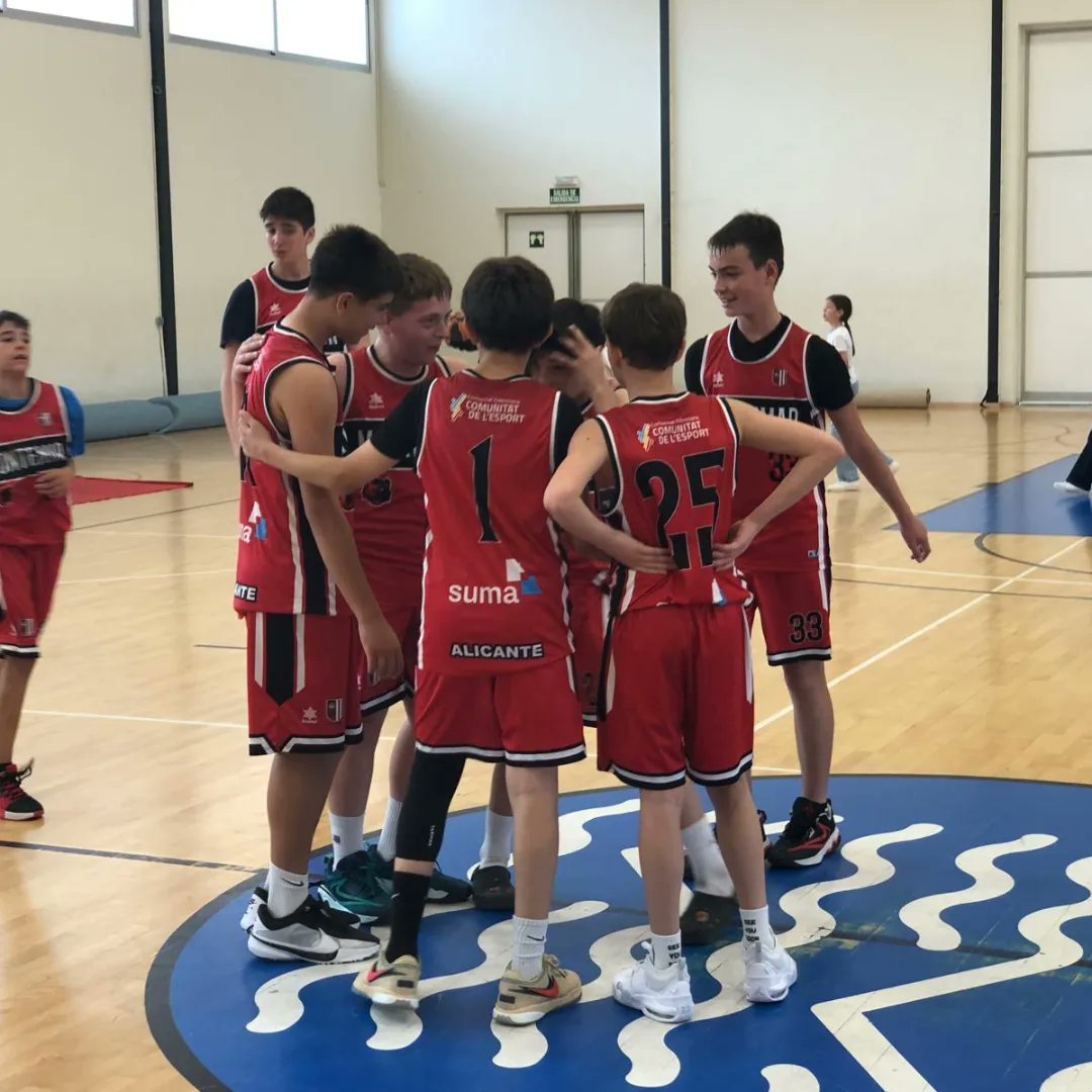 🏀 RESULTADO EQUIPO BASE🏀 ALEVÍN IR AUTONÓMICO Grupo U 1️⃣4️⃣ª Jornada 7️⃣6️⃣ @basquetmontemar 🆚 3️⃣5️⃣ @lucentumbase El alevín autonómico certifica su clasificación para la final Four. Enhorabuena chicos 💪💪💪 @basketalicantino @fbcv_es #SomosEquipo#SomosMontenar