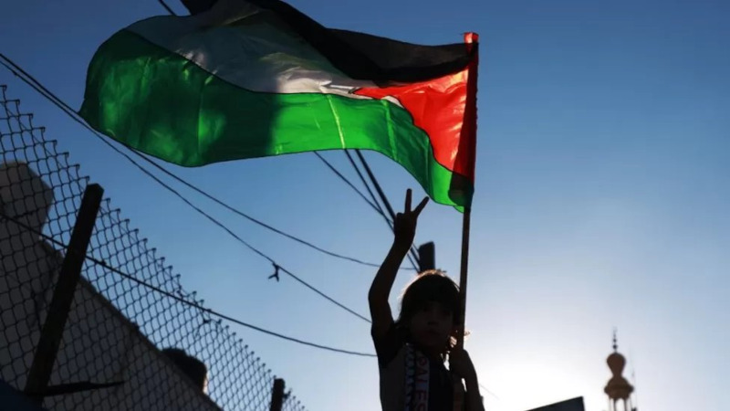 ✍️Serpil Arslan yazdı | Vietnam'ın izinden: Bir, iki, üç daha fazla Filistin 🔹Siyonist İsrail'in bölgede tehdit olmaktan çıkması ezilen halkların mücadelesinin daha fazla gelişmesiyle doğrudan ilgilidir. ➡️tinyurl.com/yzxkupu4