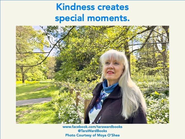 Whilst walking with a photographer friend in #KewGardens, she took a few shots of me. I was touched and the result was lovely. Our walk was delightful but her generosity made it special. 🥰 ... #Kindness #Generosity #Thoughtfulness #Appreciation #Gratitude #SpecialMoments