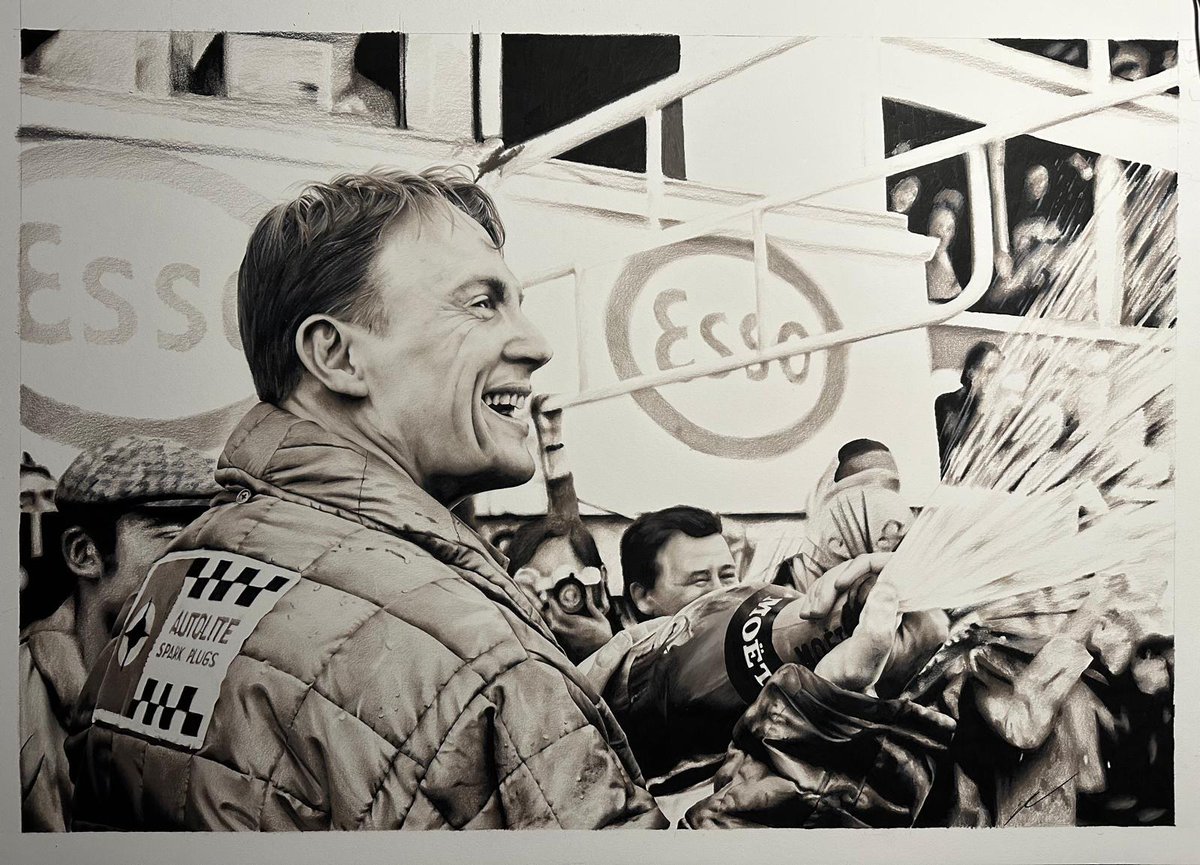 Limited edition prints of my drawing of Dan Gurney are now available for preorder! Three sizes to choose from and free shipping worldwide! 
emmacapenerart.com/products/dan-g…