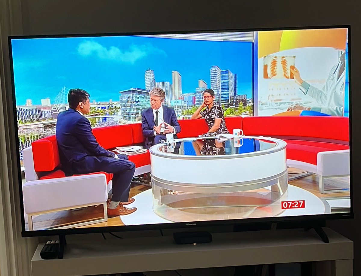 Such an important subject this morning on @BBCBreakfast Organ donation and transplantation is so important. It does change lives. #organdonation