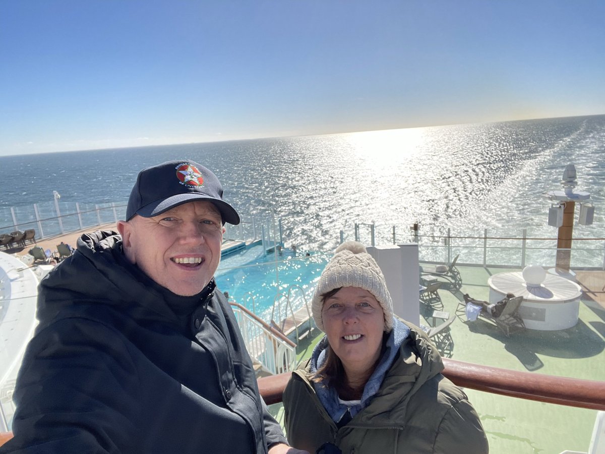 #throwbackthursday as we sail on P&O Iona on the North Sea towards Hamburg. Don’t let the sunny clear blue sky fool you, it was absolutely freezing 🥶 
@pandocruises @pandocruises_media 
#iona #northsea #lovecruising #cruiselife #cruisevlogger #cruisevlog #cruiseship
