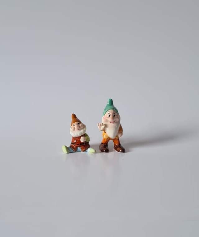 Collectable Curios' item of the day...Disney Malaysia Dwarf Figures x2

collectablecurios.co.uk/product/disney…

#Disney #SnowWhite #SevenDwarfs #Collector #Antiquing #ShopVintage #Home #ShopLocal #SupportLocal #StGeorgesBelfast #StGeorgesMarket #StGeorgesMarketBelfast #Market #NorthernIreland