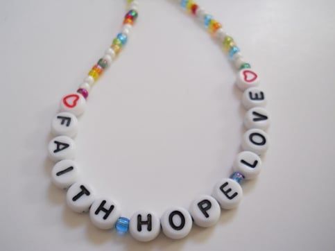 Faith, Hope & Love Bead Necklace  #bmecountdown buff.ly/3JFpPBW
