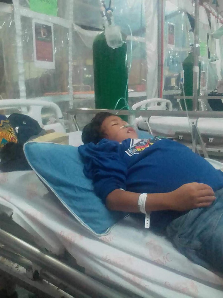 PLEASE HELP RETWEET 🙏 

we are knocking in your hearts to help this young boy. any amount will do po. you can dm me po or you can send money thru these accounts: 

Bank Account No. (LANDBANK): 0366471200 | Ronie L. Naquila Jr. 

Gcash No. : 09507770462 | RONIE N.