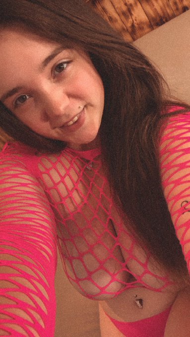 Hallo meine Lieben 🫶 na was treibt ihr so ? 🥰🥰😘 https://t.co/wkceTjA0dK<a href="/tag/xhamster"class="tags"><span>#xhamster</span></a>