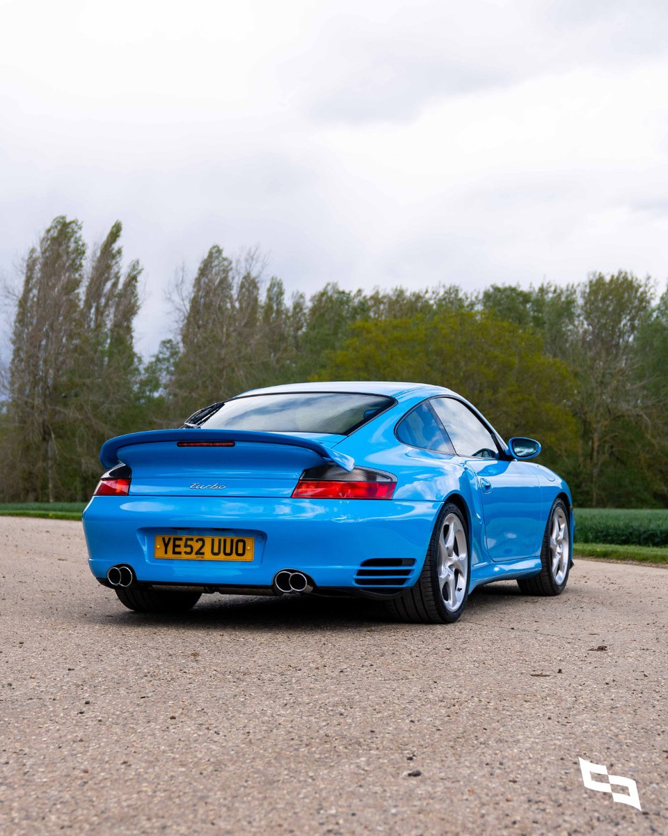 This 996-generation Porsche 911 Turbo is an eminently capable all-season modern classic performance car.
⁠
📍LIVE NOW - Wapping, United Kingdom⁠
⁠
collectingcars.com/for-sale/2003-…
⁠
#CollectingCars #Porsche #911Turbo #Porsche911 #996Turbo #PTS #RivieraBlue