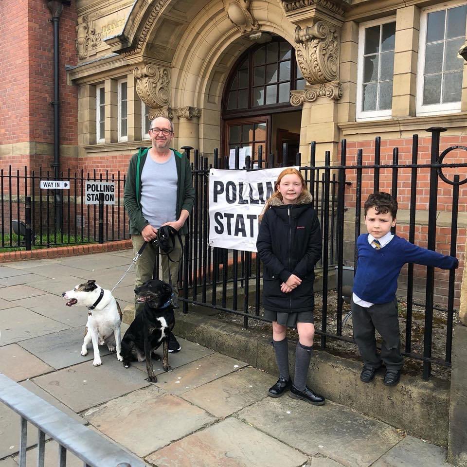 ellenloudon's tweet image. Today is polling day. And this is a photo of the last time @markloudon and I voted together. I miss him every day. Not just polling days! #toxtethlibrary
Please use your vote. However you vote. Just vote.