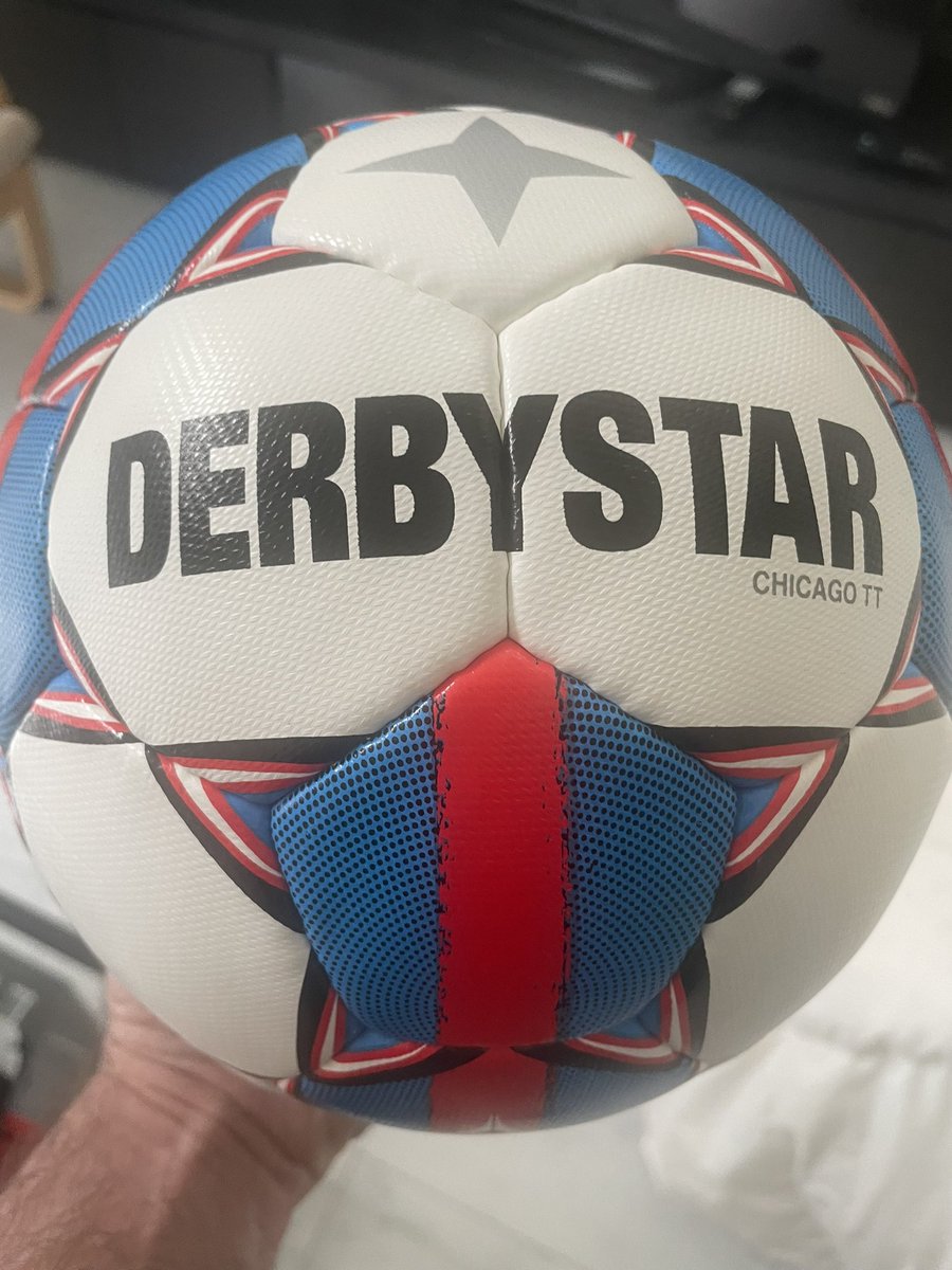 Thanks to DerbyStar, Japan for supplying these Footballs. I have used adidas Products for many decades but these Ball rank right up there with the best. Made in Germany, check them out! #derbystar #football #japan #tokyo #ball